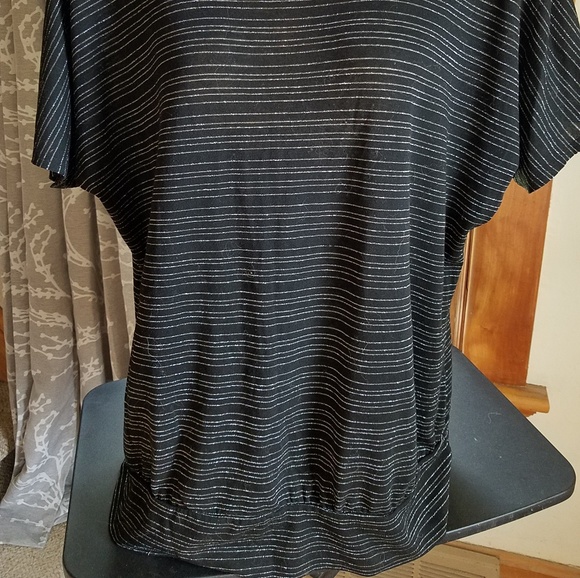 Plus size top/shirt - Picture 2 of 3